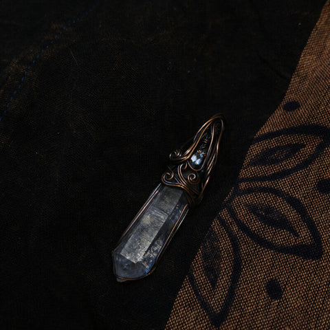 Himalayasol Doublesided Shining Winding Pendant Moonstone