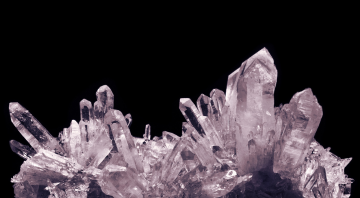 raw crystal banner